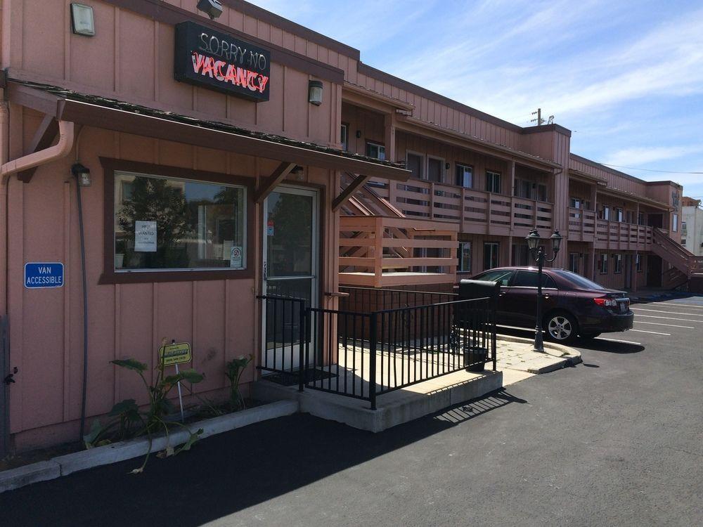 Seaview Inn Grover Beach Exterior photo